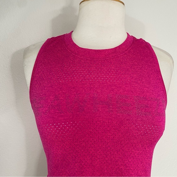 Lululemon Limited Seawheeze Fuchsia Swiftly Breathe Crop Tank Top Size 4 Running - Picture 5 of 14